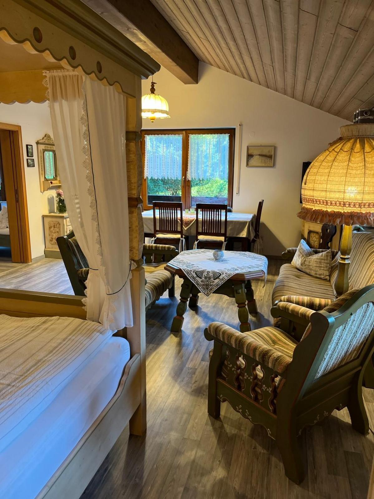 Schwarzwald - Villa Appartments Titisee Esterno foto