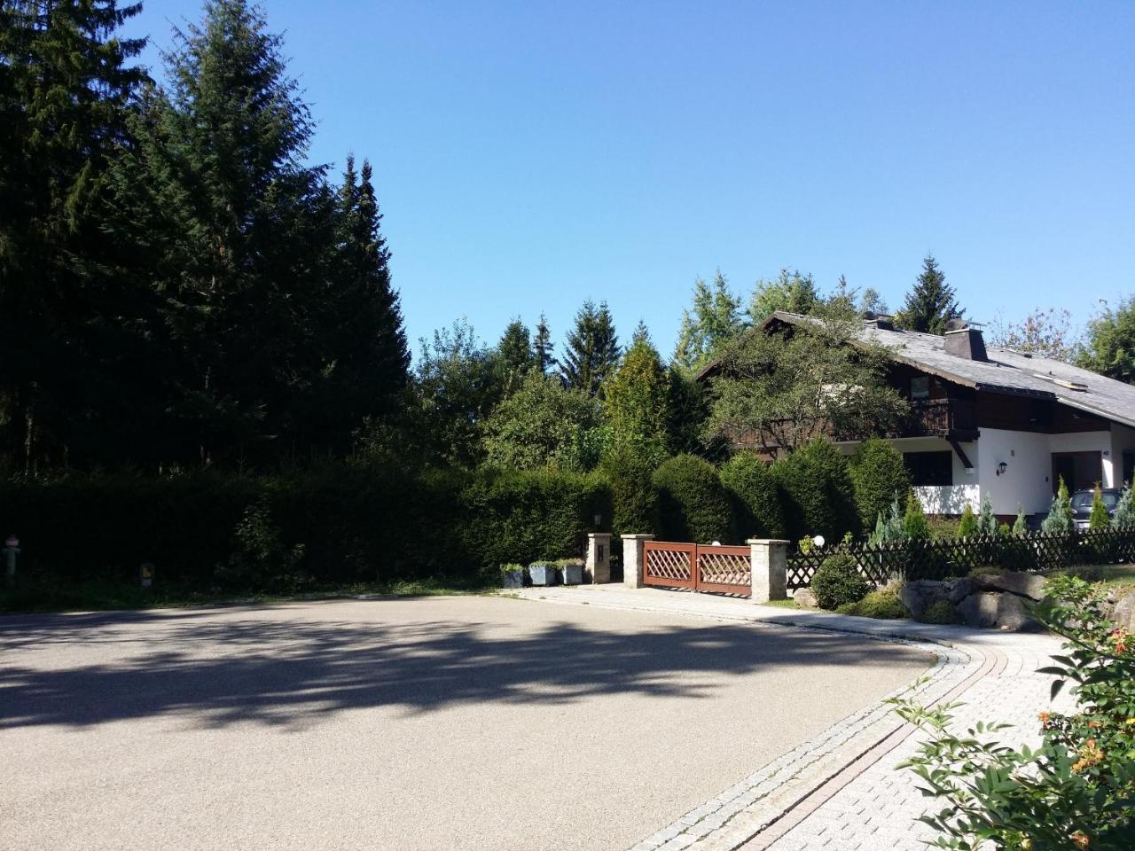 Schwarzwald - Villa Appartments Titisee Esterno foto